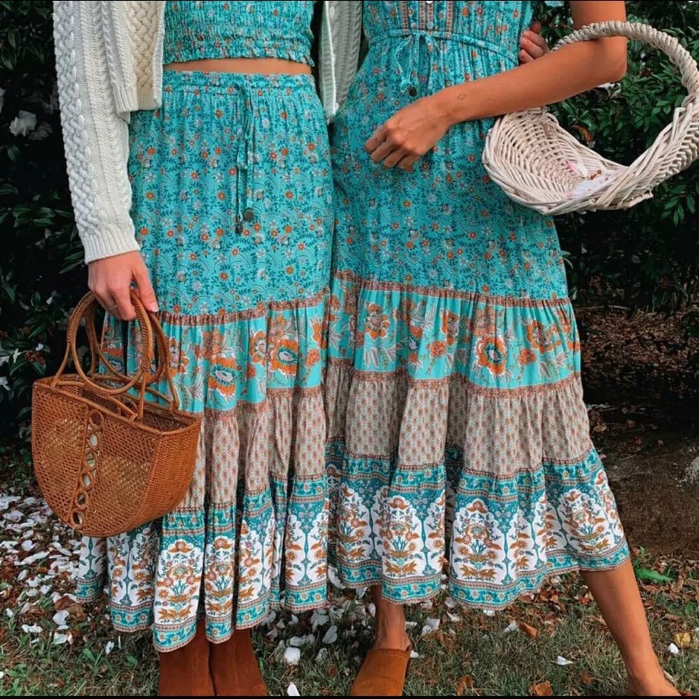 Boho Gypsy Floral Print Midi Skirt - Picture 4 of 7